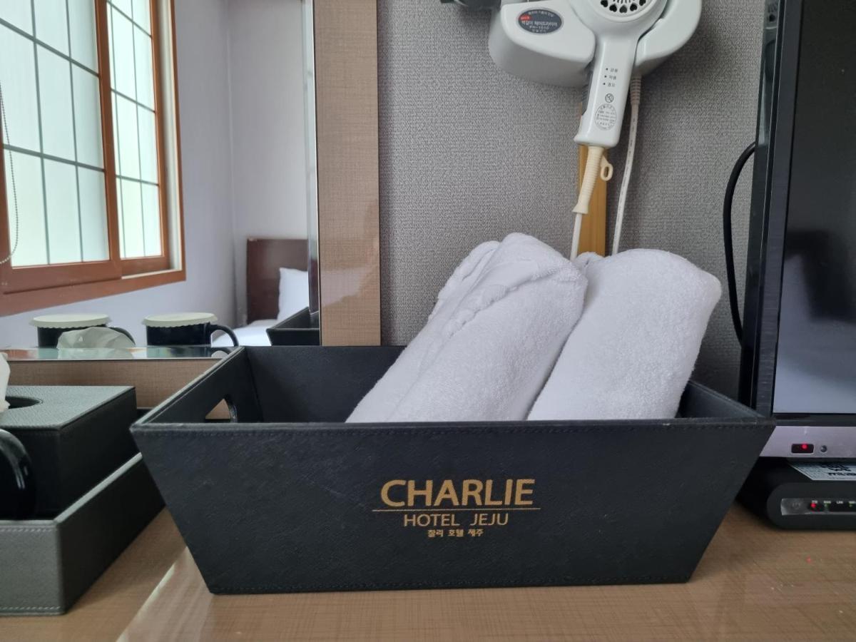 Charlie Hotel Jeju Exterior photo
